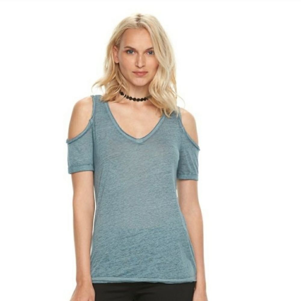 Women's Rock & Republic Cold Shoulder Short Sleeve Tee I Size XS 🔥
